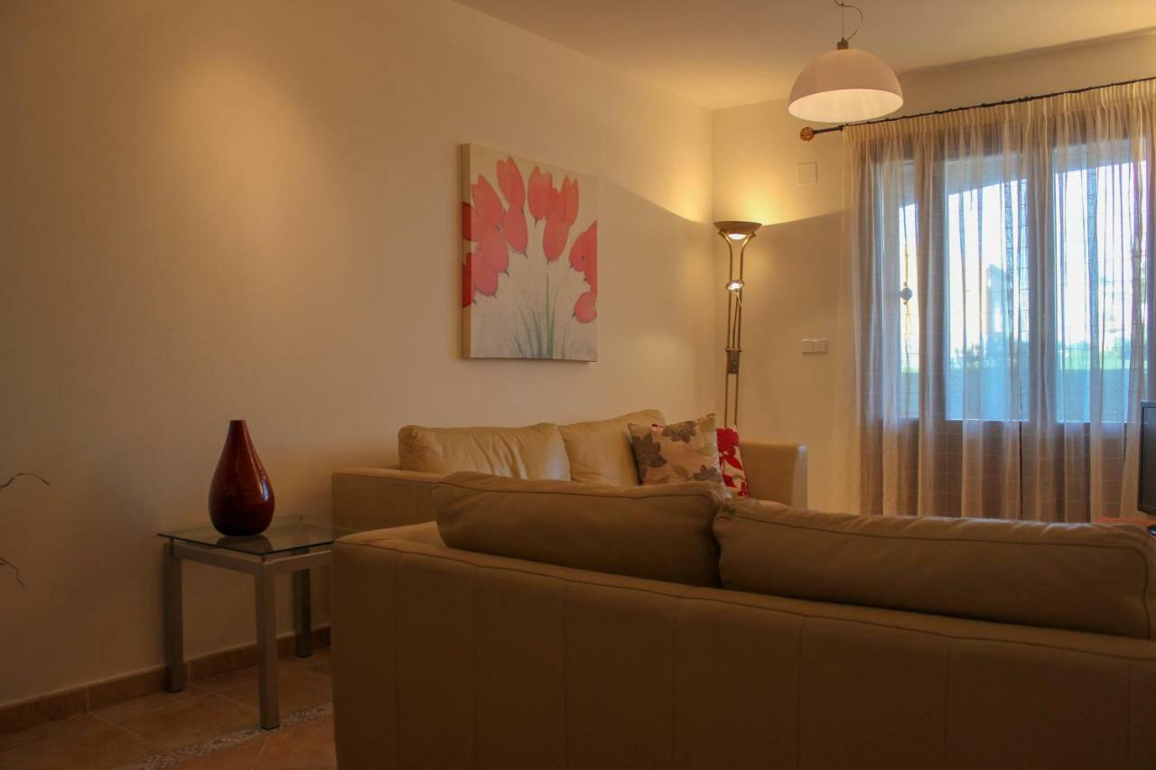 Modern Garden Apartment ايامونتي المظهر الخارجي الصورة